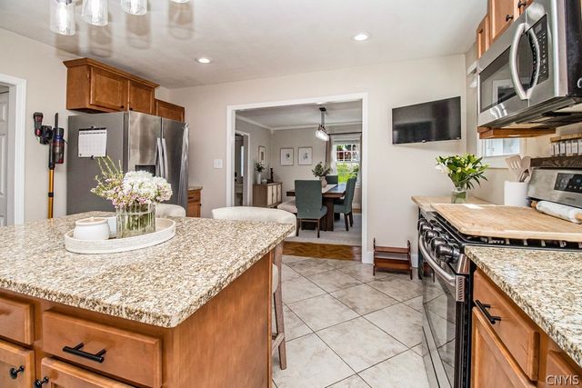 402 Scott Avenue, Syracuse, NY 13224