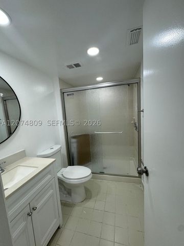 8801 Wiles Rd 103, Coral Springs, FL 33067
