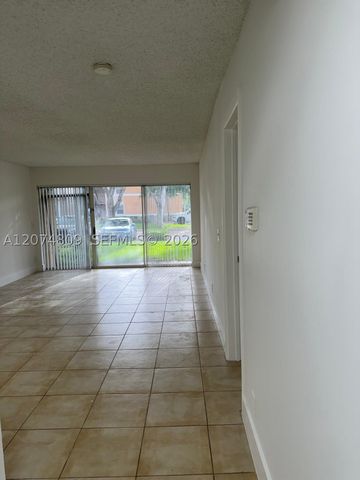 8801 Wiles Rd 103, Coral Springs, FL 33067
