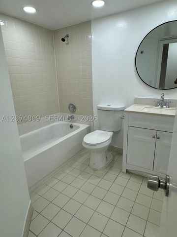 8801 Wiles Rd 103, Coral Springs, FL 33067