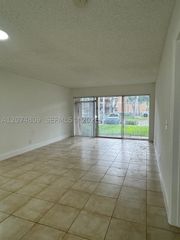 8801 Wiles Rd 103, Coral Springs, FL 33067