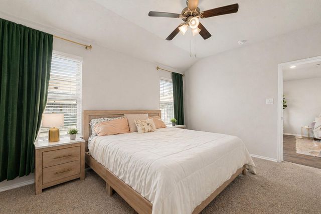 16801 Lonely Pines Drive, Conroe, TX 77302