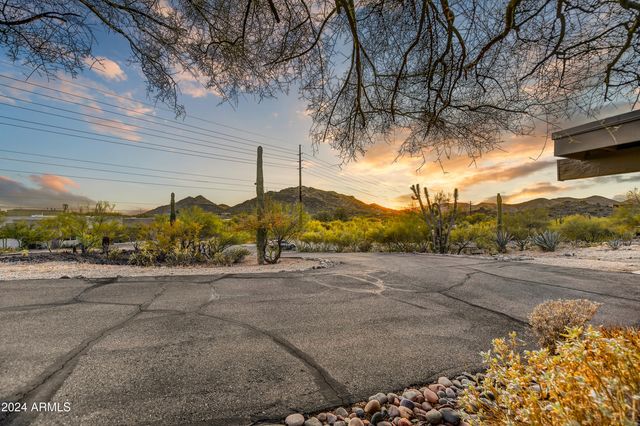37801 N CAVE CREEK Road 13, Cave Creek, AZ 85331