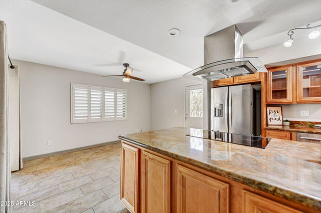 37801 N CAVE CREEK Road 13, Cave Creek, AZ 85331