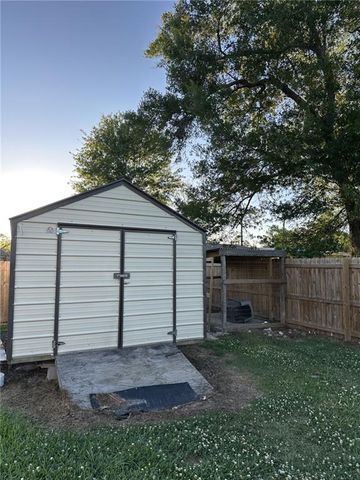 3236 ELMWOOD Street, Lake Charles, LA 70615