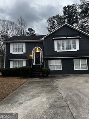 1540 La Maison Drive, Lawrenceville, GA 30043