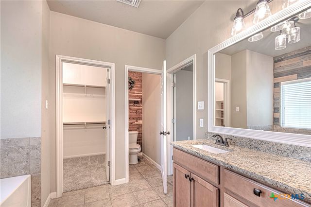 6138 Fair Hill Drive, Temple, TX 76502