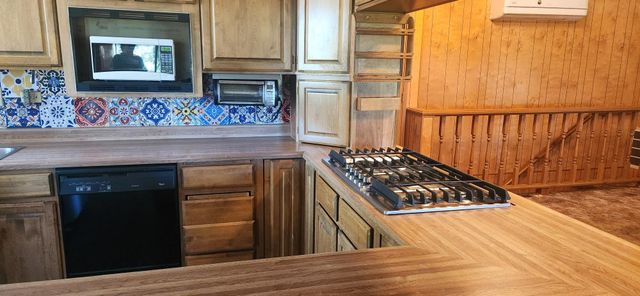 4 3192 River Street, Fall River Mills, CA 96028