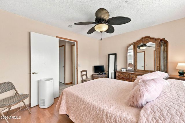 1873 E PEACH TREE Drive, Chandler, AZ 85249