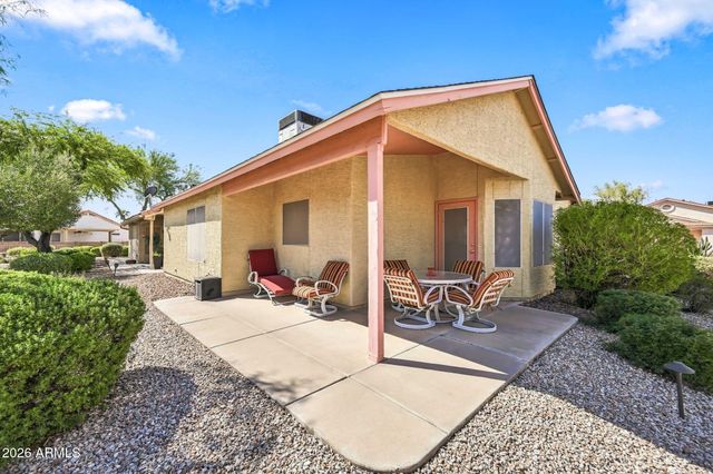 1873 E PEACH TREE Drive, Chandler, AZ 85249