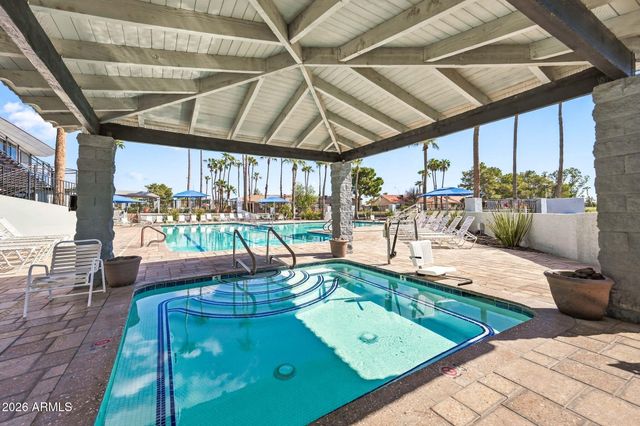 1873 E PEACH TREE Drive, Chandler, AZ 85249