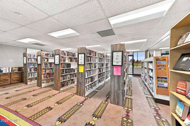 1873 E PEACH TREE Drive, Chandler, AZ 85249