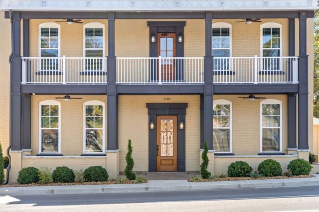 638 Madison St Apt 3, Clarksville, TN 37040