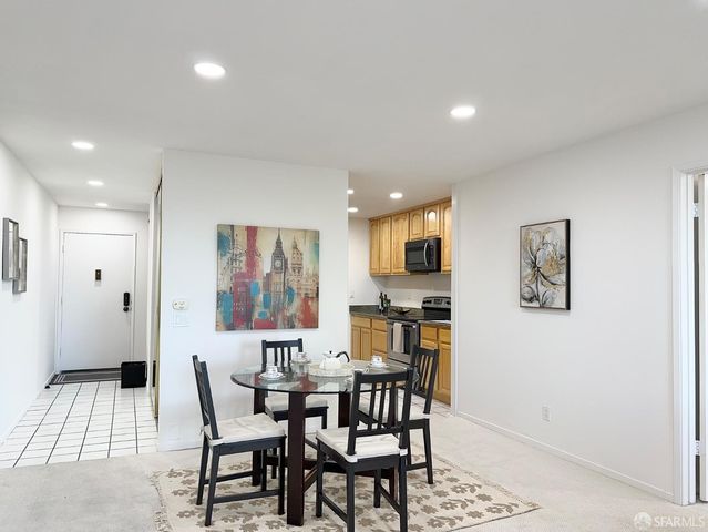 340 Vallejo Drive 71, Millbrae, CA 94030