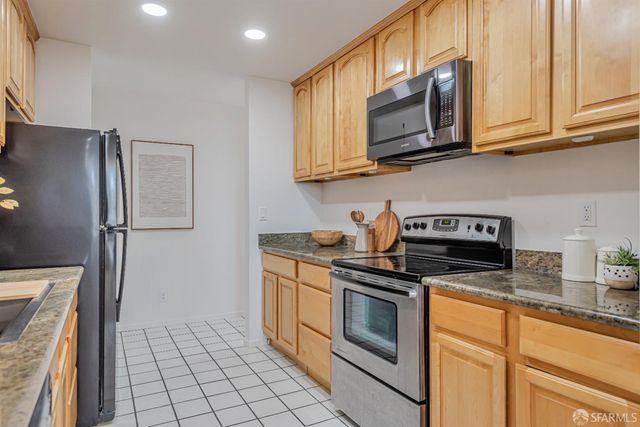 340 Vallejo Drive 71, Millbrae, CA 94030