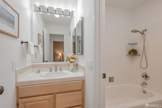 340 Vallejo Drive 71, Millbrae, CA 94030