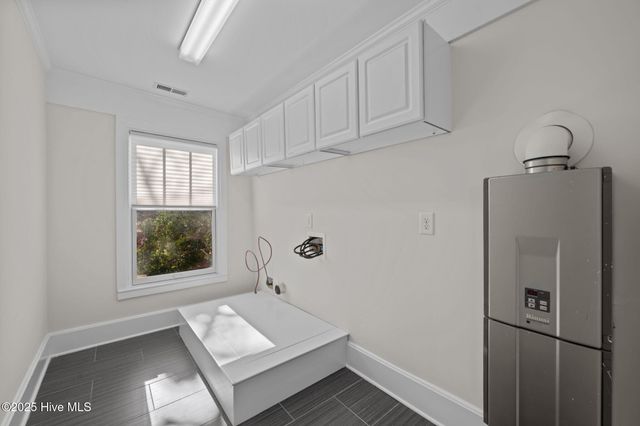 723 Pollock Street, New Bern, NC 28562