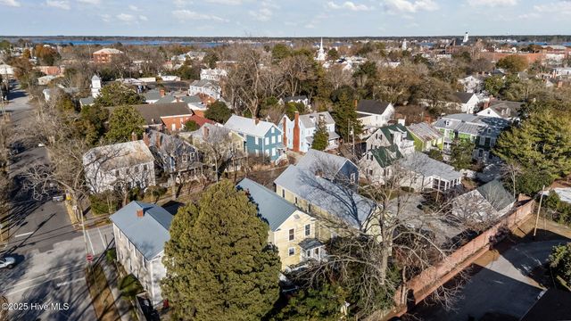 723 Pollock Street, New Bern, NC 28562