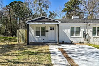 1935 Irma Street, Charlotte, NC 28216