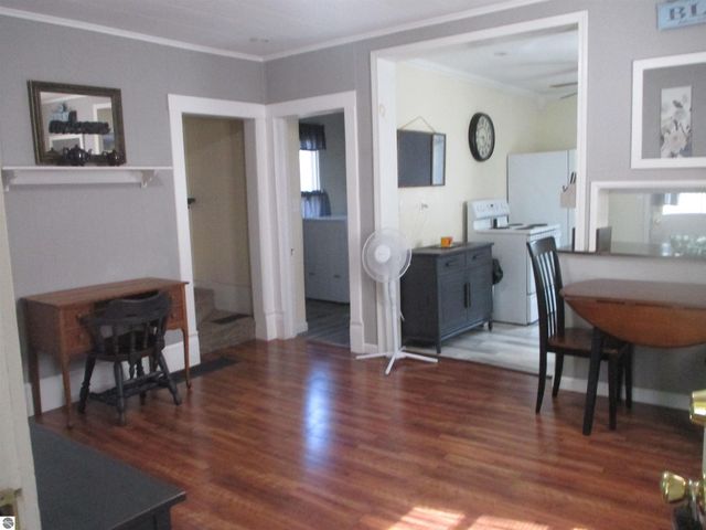 107 W Hall Street, Shepherd, MI 48883
