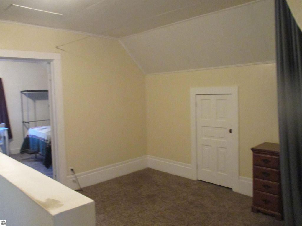 Image 18 of property listing at 107 W Hall Street, Shepherd, MI 48883