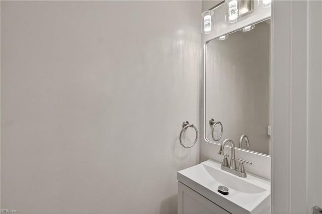 417 Hunlac AVE, Hampton, VA 23664