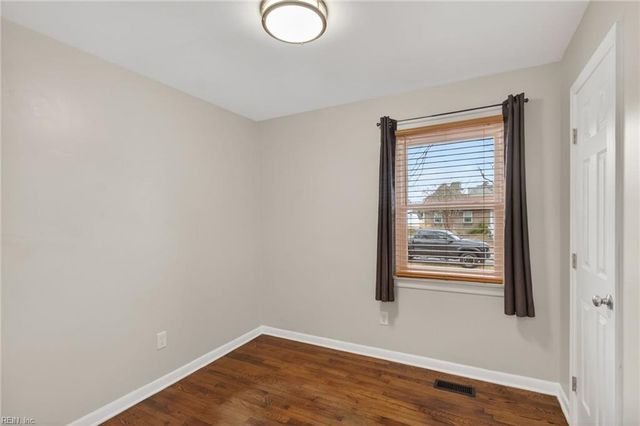 417 Hunlac AVE, Hampton, VA 23664