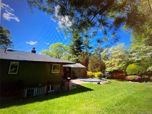 271 Terry Road, Smithtown, NY 11787