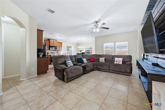 117 Hematite Lane, Jarrell, TX 76537