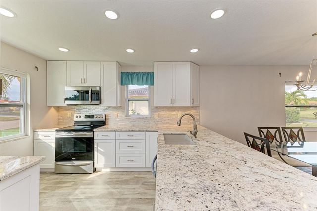 6429 RENSSALAER DRIVE, Bradenton, FL 34207