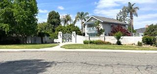 2405 Country Club Ln, Selma, CA 93662
