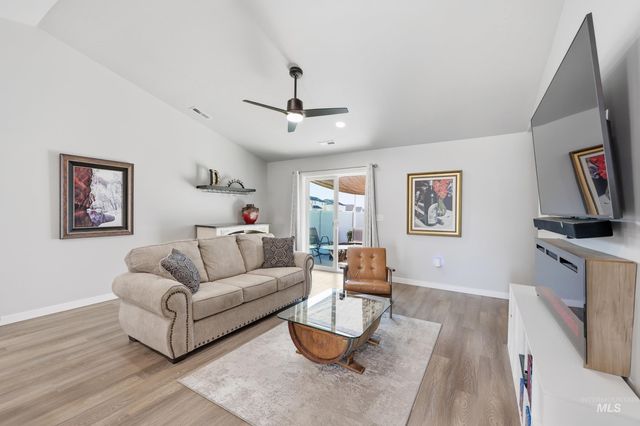 3697 W La Brea Dr, Meridian, ID 83642