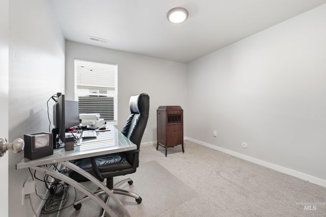 3697 W La Brea Dr, Meridian, ID 83642