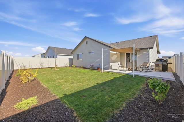 3697 W La Brea Dr, Meridian, ID 83642