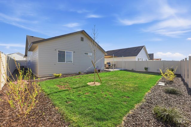 3697 W La Brea Dr, Meridian, ID 83642