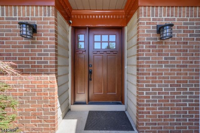 133 Hickory Rd, Franklin Twp., NJ 08873