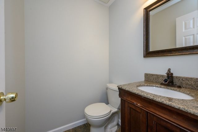 133 Hickory Rd, Franklin Twp., NJ 08873