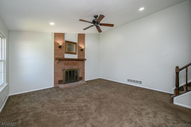 133 Hickory Rd, Franklin Twp., NJ 08873