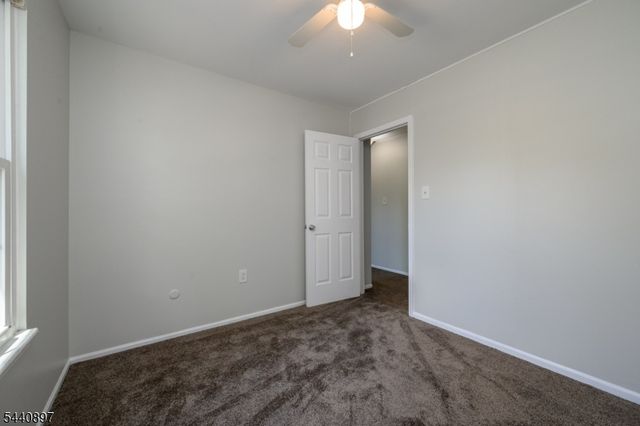 133 Hickory Rd, Franklin Twp., NJ 08873