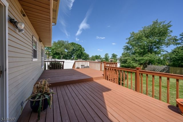 133 Hickory Rd, Franklin Twp., NJ 08873