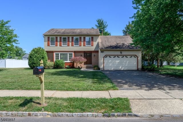 133 Hickory Rd, Franklin Twp., NJ 08873
