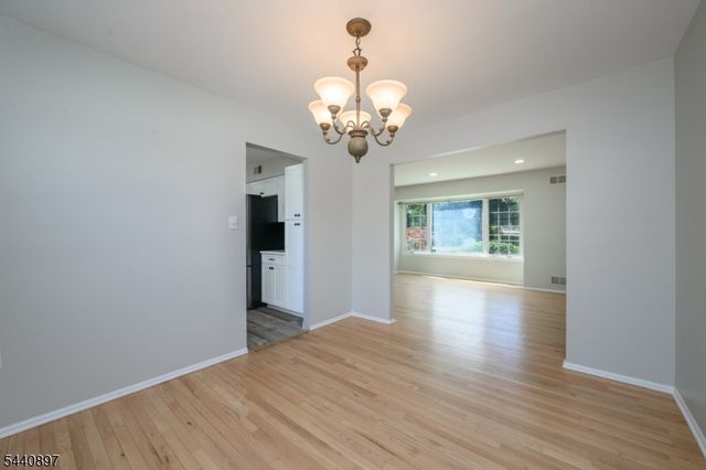 133 Hickory Rd, Franklin Twp., NJ 08873