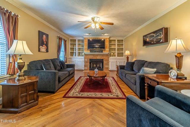 18490 John Ashley Drive, Abingdon, VA 24211