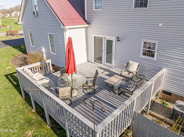 18490 John Ashley Drive, Abingdon, VA 24211