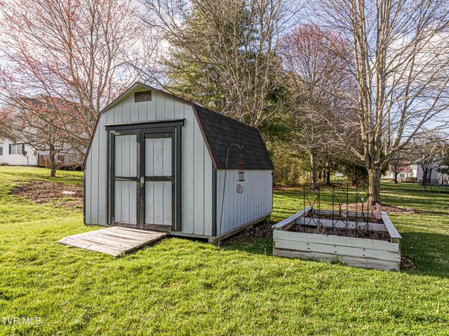 18490 John Ashley Drive, Abingdon, VA 24211