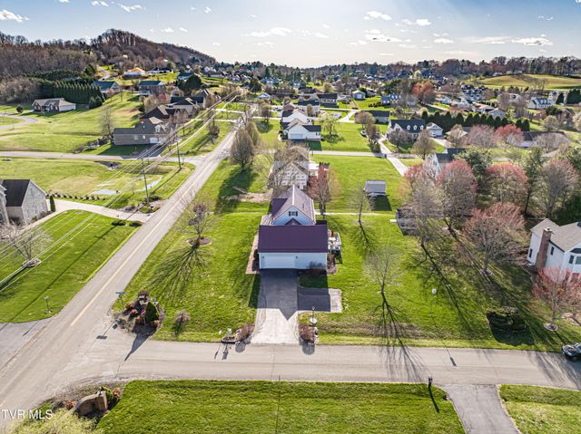 18490 John Ashley Drive, Abingdon, VA 24211