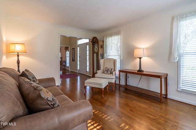 18490 John Ashley Drive, Abingdon, VA 24211