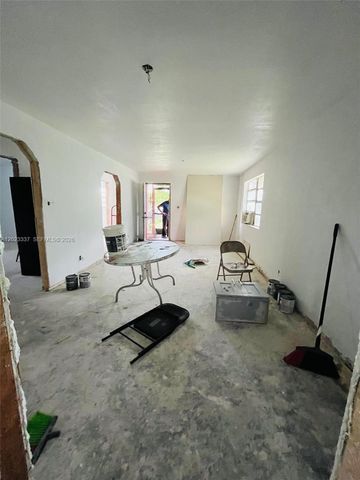 1344 W 10th St, Riviera Beach, FL 33404