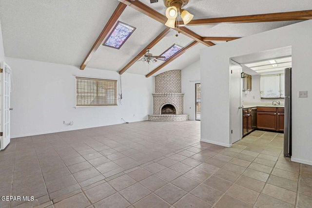 10720 SUGARLAND Drive, El Paso, TX 79924