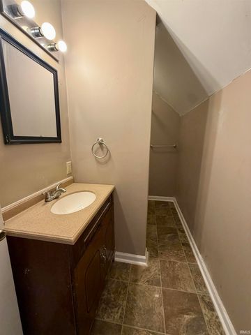 407 Water Street, Delphi, IN 46923